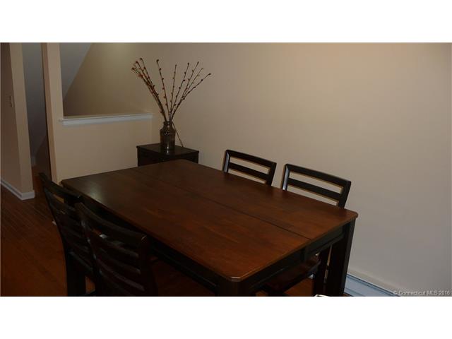 40 South St, Bristol, CT 06010