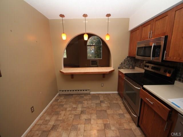 59 West Washington Street, Bristol, CT 06010