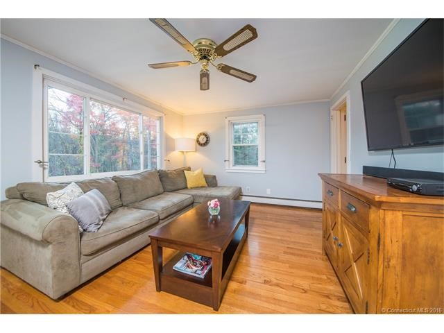 167Stevens St, Bristol, CT 06010