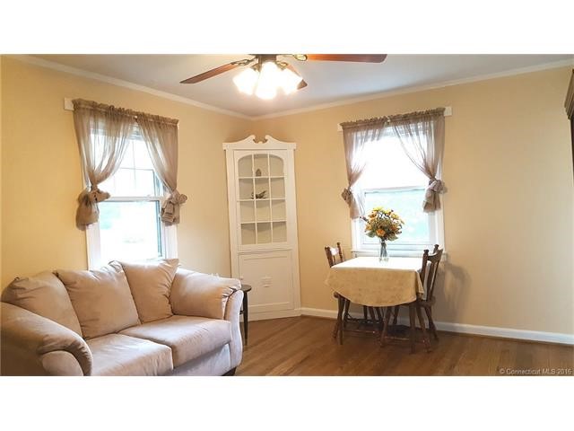 496Brook St, Bristol, CT 06010