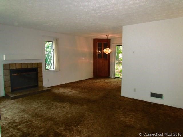 73Rita Dr #A, Bristol, CT 06010