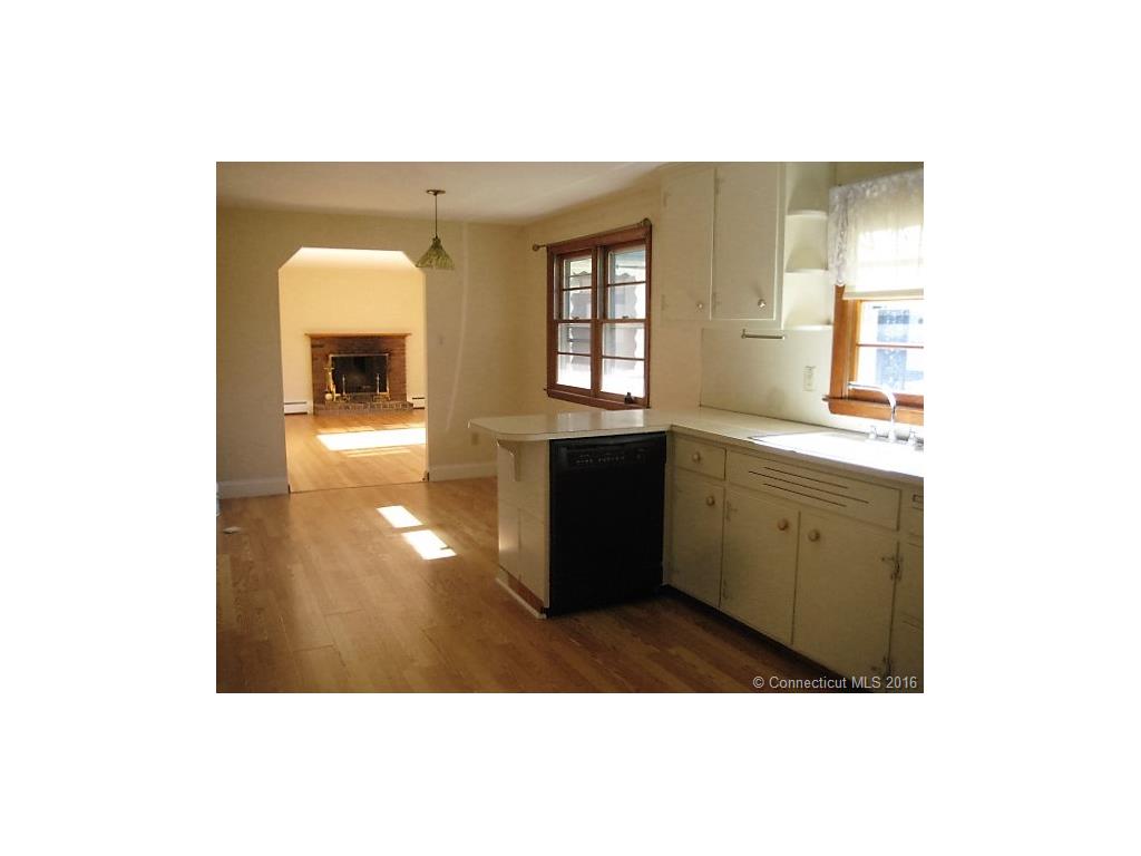78 Poitras Rd, Bristol, CT 06010