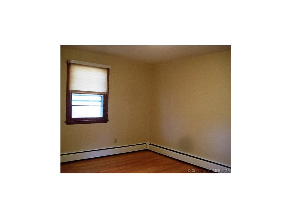 78 Poitras Rd, Bristol, CT 06010