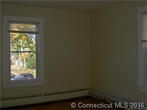 146-148 Laurel St, Bristol, CT 06010