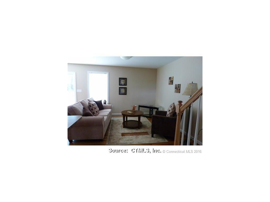 370 Emmett St, Bristol, CT 06010
