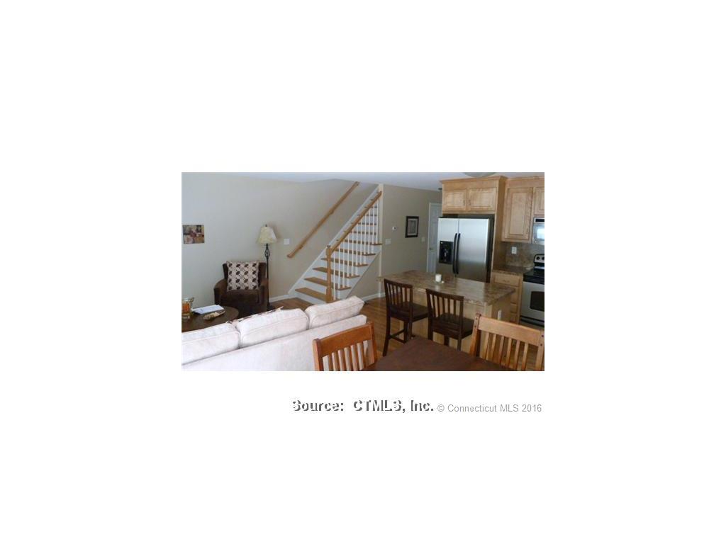 370 Emmett St, Bristol, CT 06010