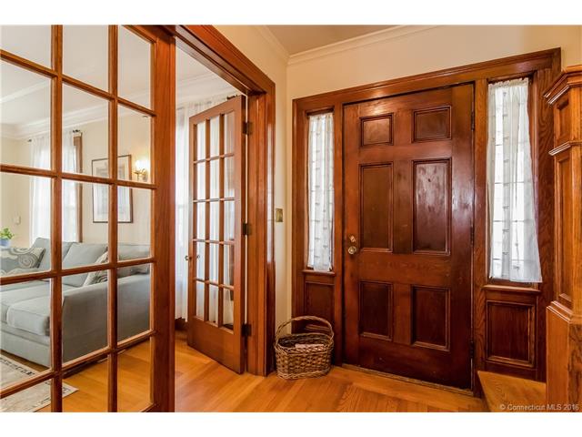 116 Woodland St, Bristol, CT 06010