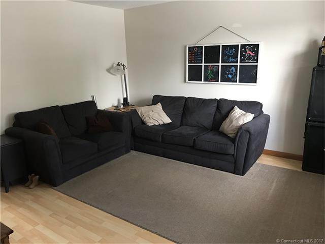 895Matthews St #12, Bristol, CT 06010