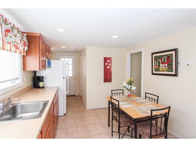 29Lillian Rd, Bristol, CT 06010