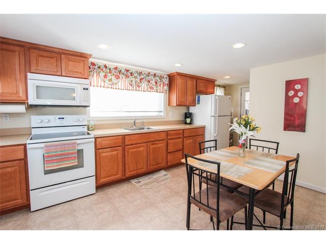 29Lillian Rd, Bristol, CT 06010