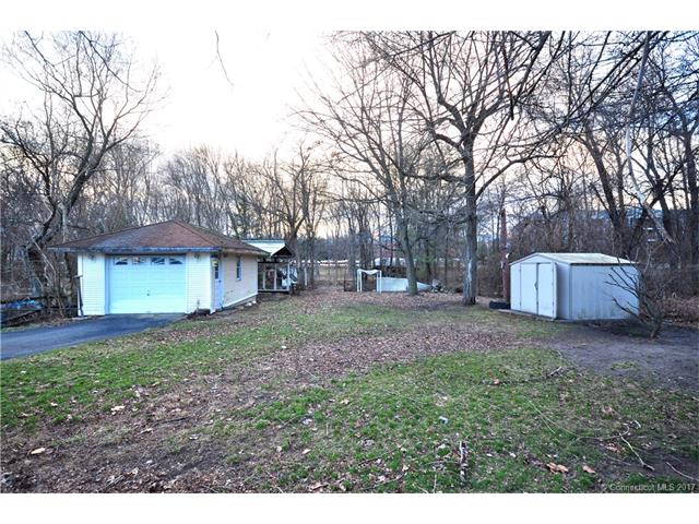 66Vine Rd, Bristol, CT 06010