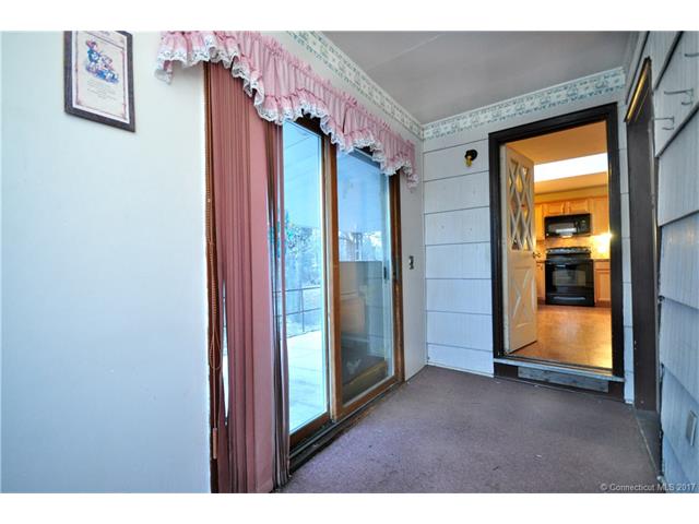 66Vine Rd, Bristol, CT 06010