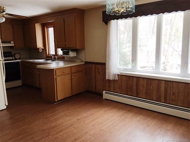 286 Shrub Rd, Bristol, CT 06010