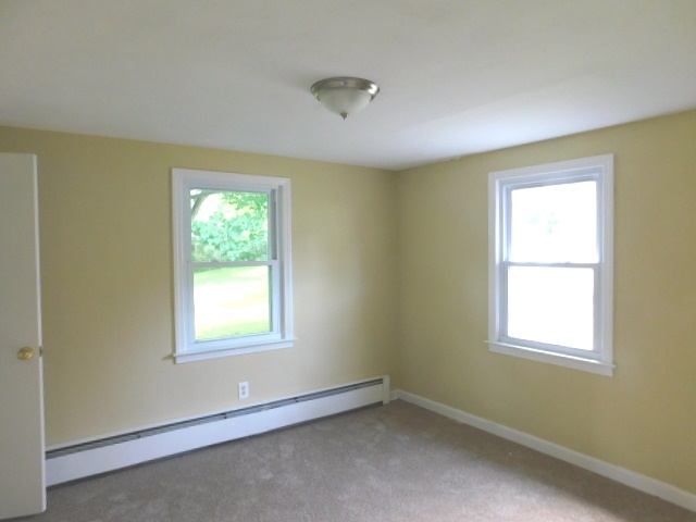 51 Pleasantview AveBristol, CT, 06010Hartford County