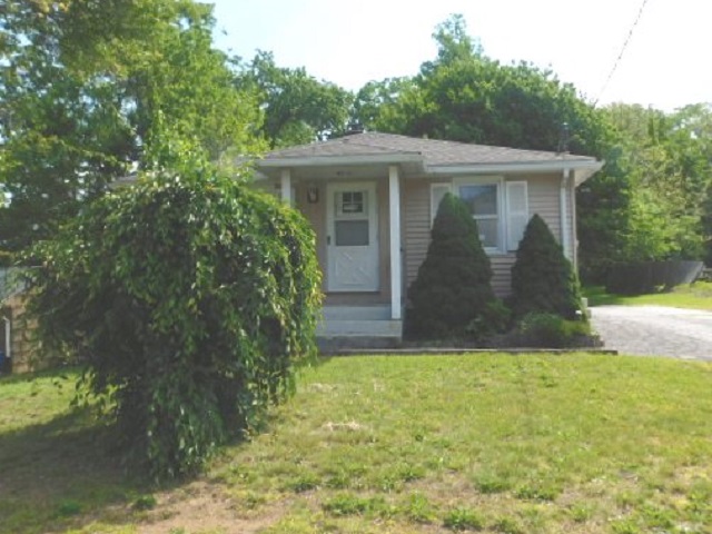 51 Pleasantview AveBristol, CT, 06010Hartford County