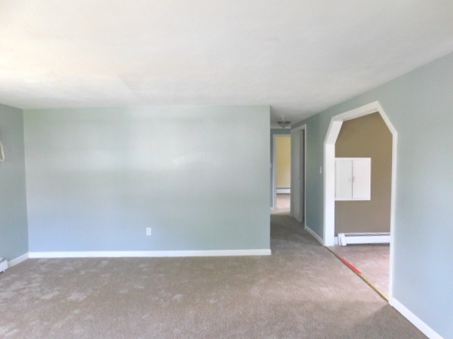 51 Pleasantview AveBristol, CT, 06010Hartford County