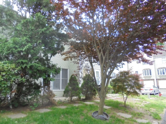 40 South St Apt 17Bristol, CT, 06010Hartford County