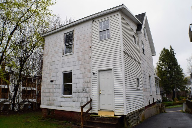 38 Chestnut StreetBristol, CT, 06010Hartford County