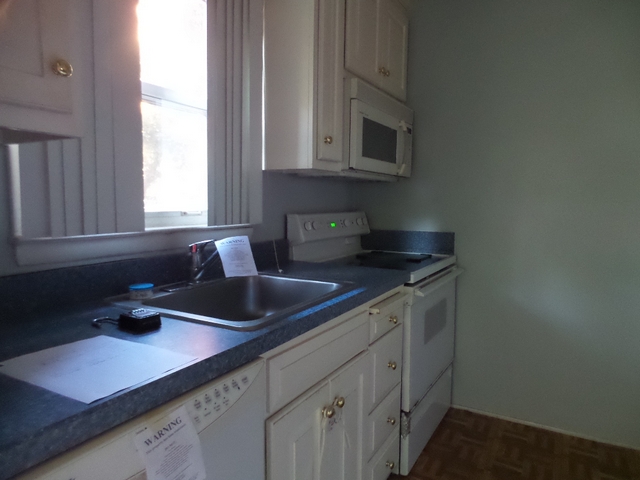 53 3-8 Hiltbrand RdBristol, CT, 06010Hartford County