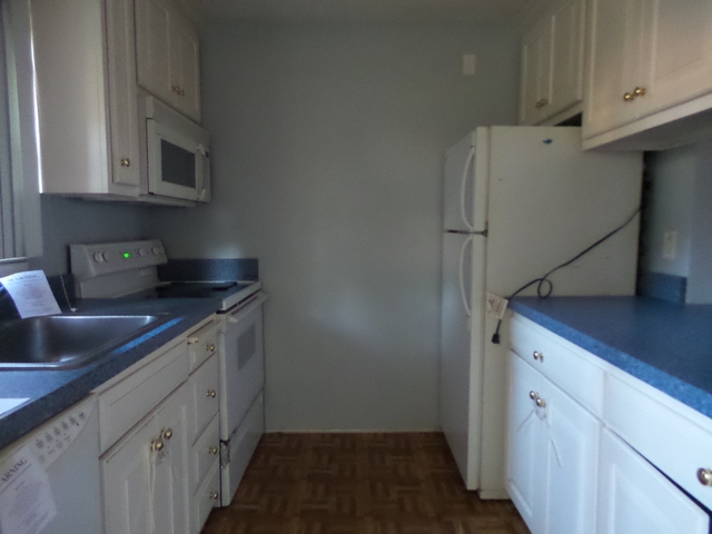 53 3-8 Hiltbrand RdBristol, CT, 06010Hartford County