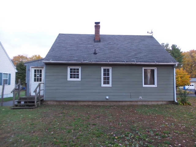 98 Collins RoadBristol, CT, 06010Hartford County