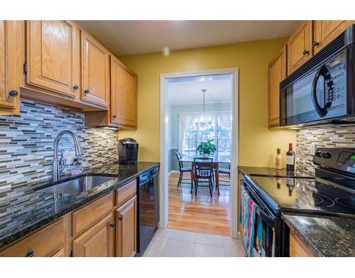 24 Pamela Ct, East Windsor, CT 06016