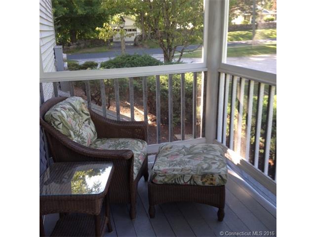 80 North Elm St, North Canaan, CT 06018