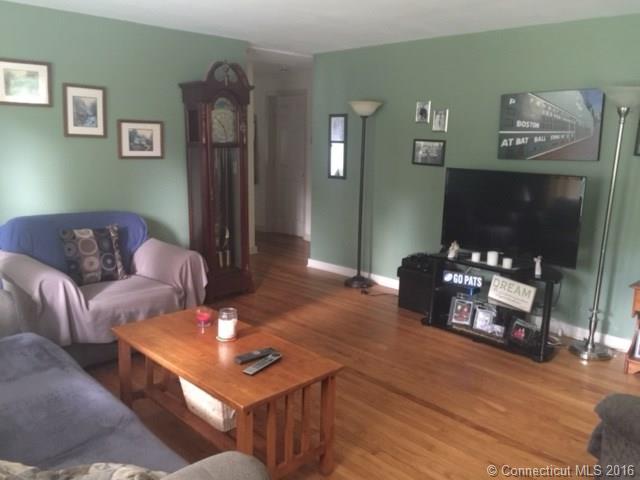 345 Salisbury Rd, Canaan, CT 06018