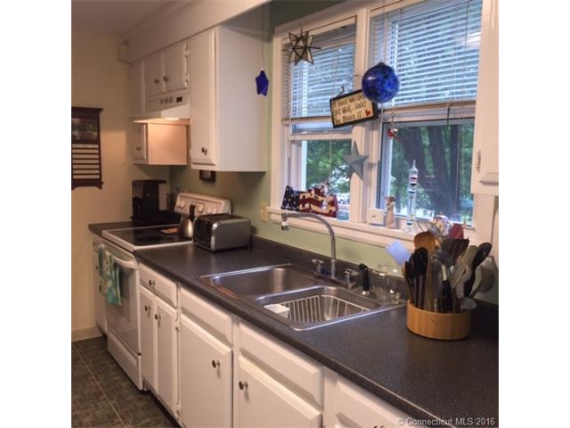 345 Salisbury Rd, Canaan, CT 06018