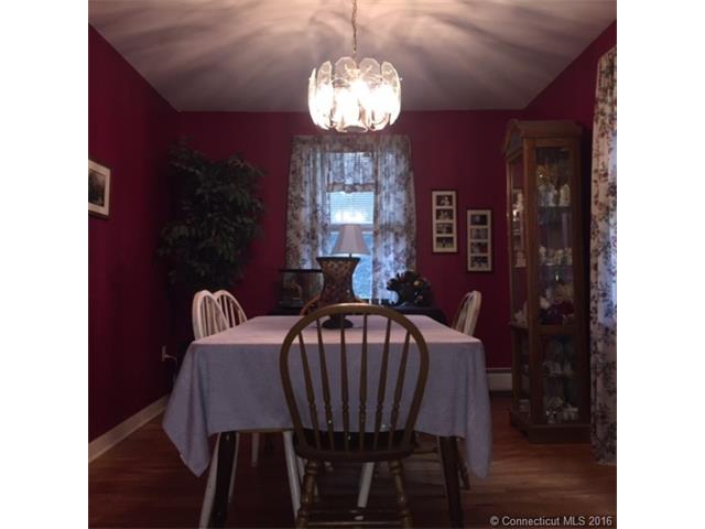 345 Salisbury Rd, Canaan, CT 06018