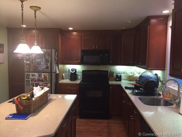 15 Lawrence Ave, North Canaan, CT 06018