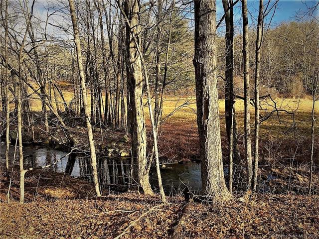 124 Norfolk Rd, Winchester, CT 06021