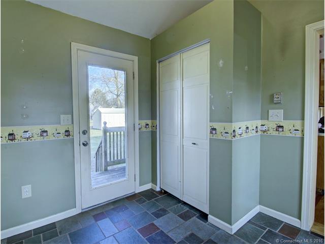 22 Wilcox Ct, Berlin, CT 06023