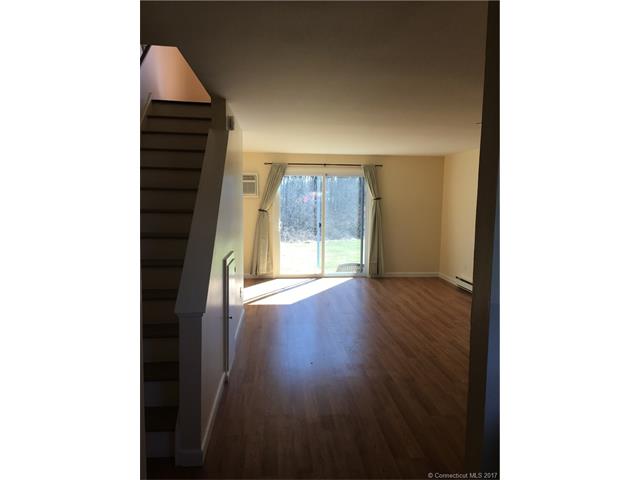 16Seymour Rd #20B, E Granby, CT 06026