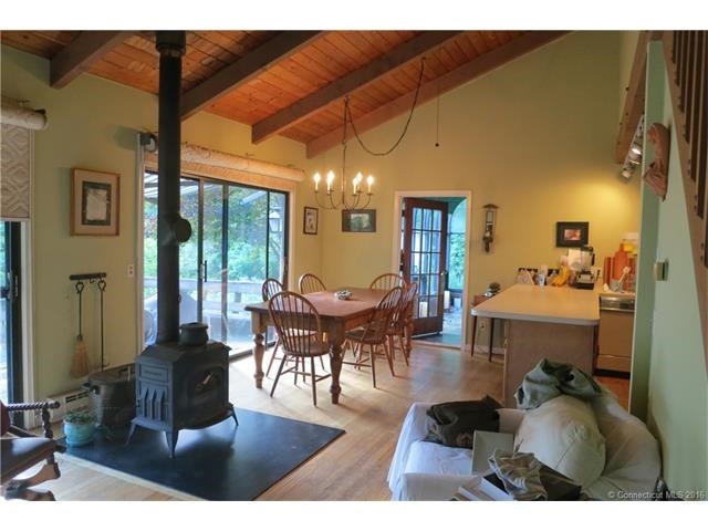 60Fox Brook Rd, Hartland, CT 06027