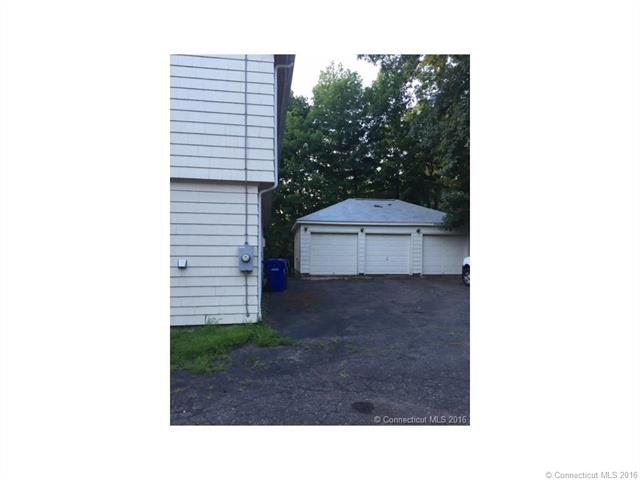38 North Park St, Ellington, CT 06029