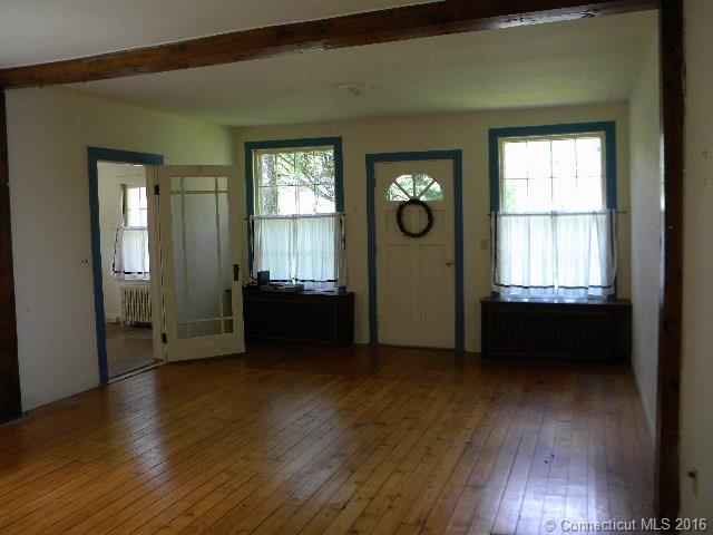 81 Main St, Canaan, CT 06031