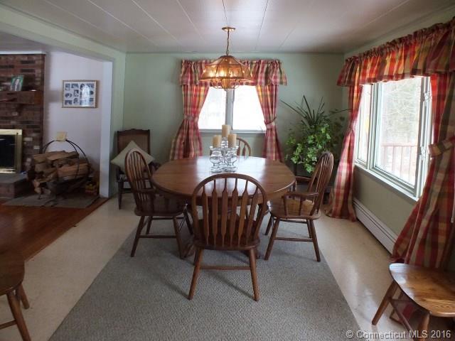 17 Facchin St, Canaan, CT 06031