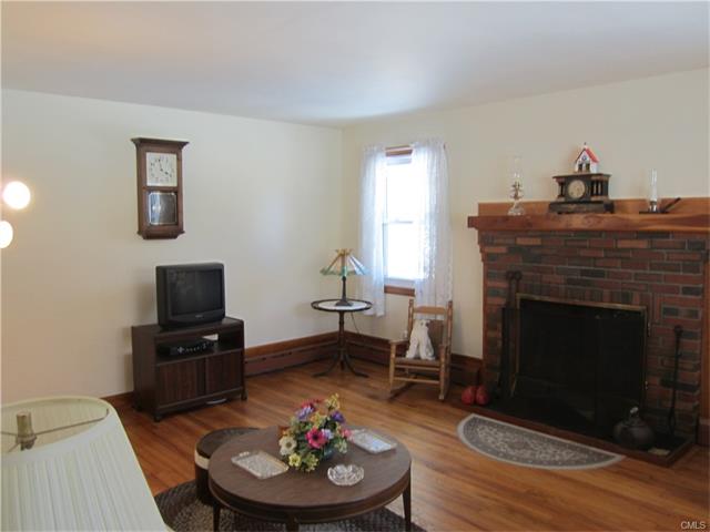 92 Railroad Street, Canaan, CT 06031