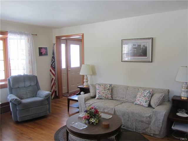 92 Railroad Street, Canaan, CT 06031