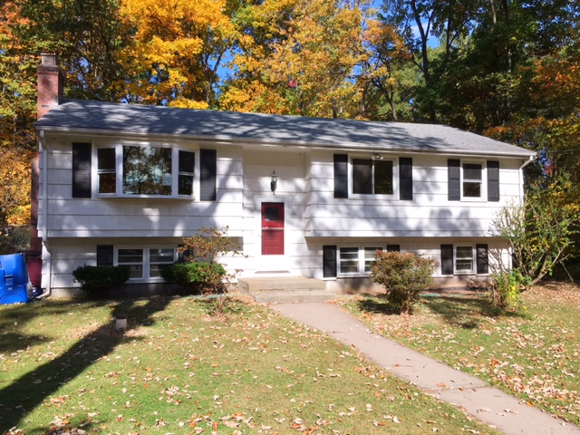 385 Colt Hwy, Farmington, CT 06032