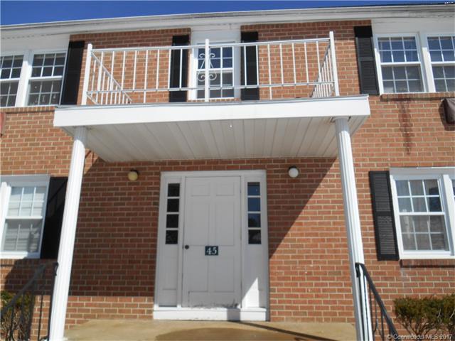 45 Grandview Dr, Farmington, CT 06032