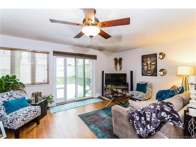 9Talcott Gln #H, Farmington, CT 06032