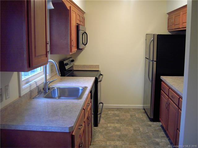 191 Georgetown Dr, Glastonbury, CT 06033