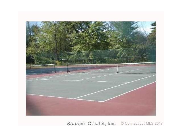 24 Stony Brook Dr, Glastonbury, CT 06033