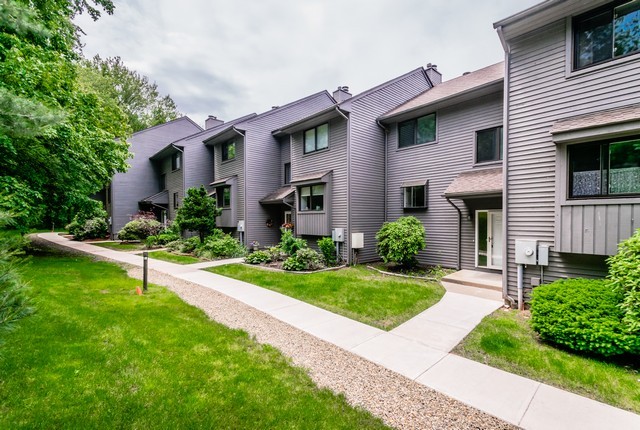 98 Conestoga WayGlastonbury, CT, 06033Hartford County