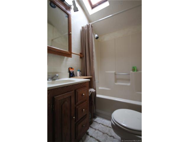 501 Berlin Tpke #4, Berlin, CT 06037