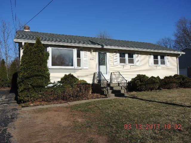 31 Christian Ln, Berlin, CT 06037