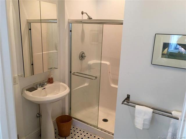 12 Elm Street, Salisbury, CT 06039