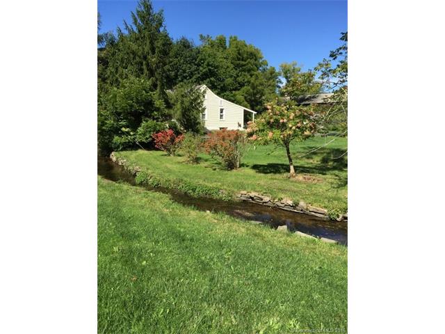 24 Farnum Road, Salisbury, CT 06039